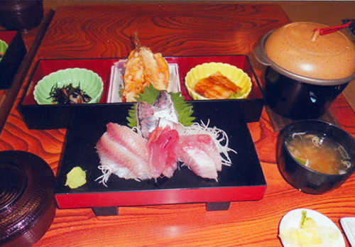 地魚料理 船よし｜観光マップ｜千葉県鴨川市